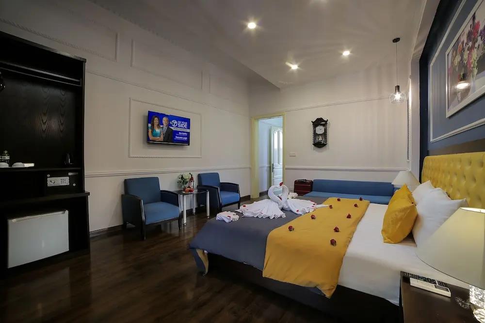 MF Louis Hotel 3*