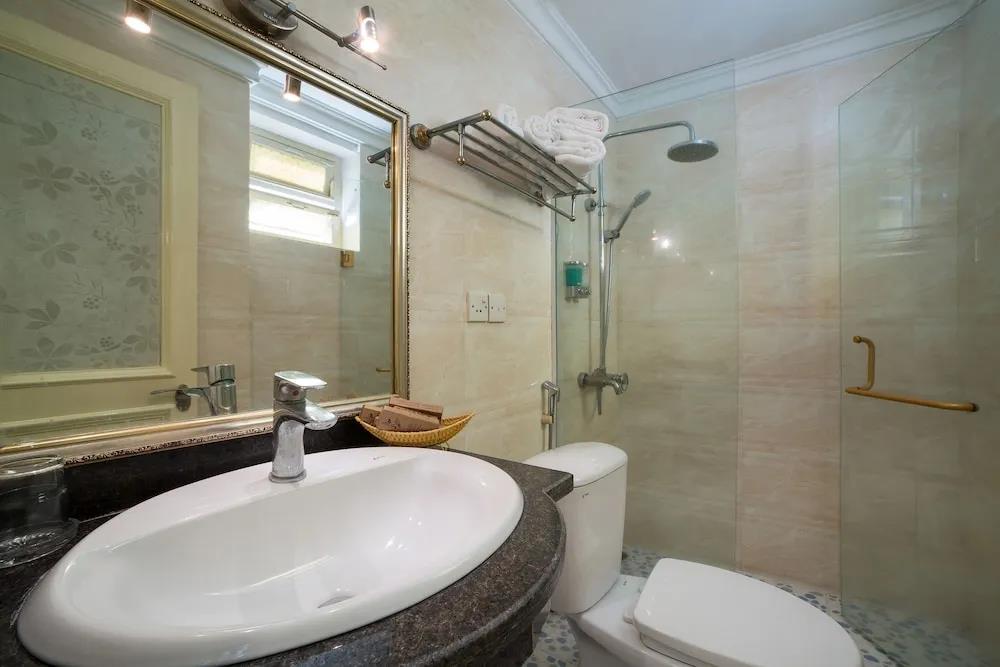 MF Louis Hotel 3*