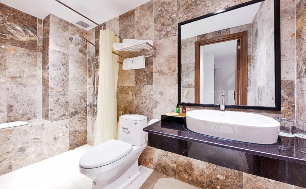 Essenza Hotel 3*