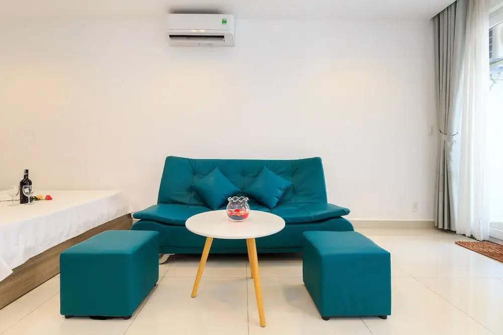 Le Hieu Apartment at Sky Center 0*