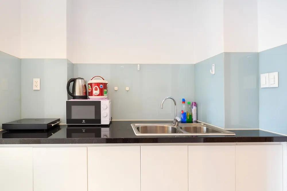 Le Hieu Apartment at Sky Center 0*