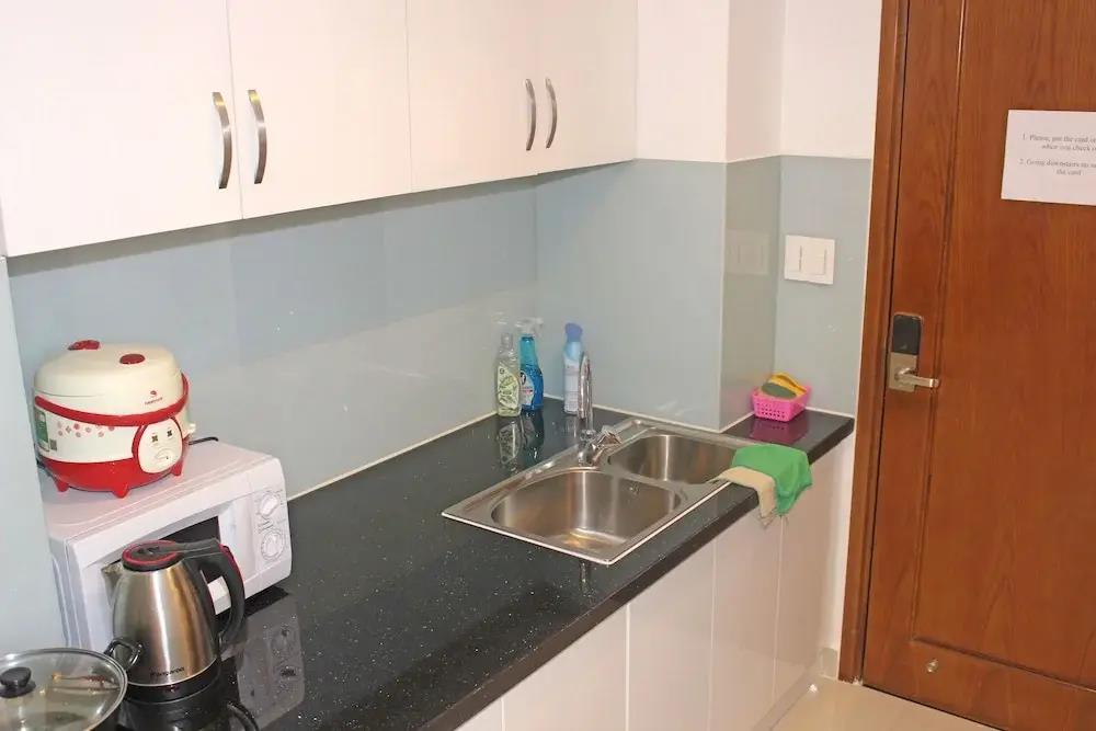 Le Hieu Apartment at Sky Center 0*