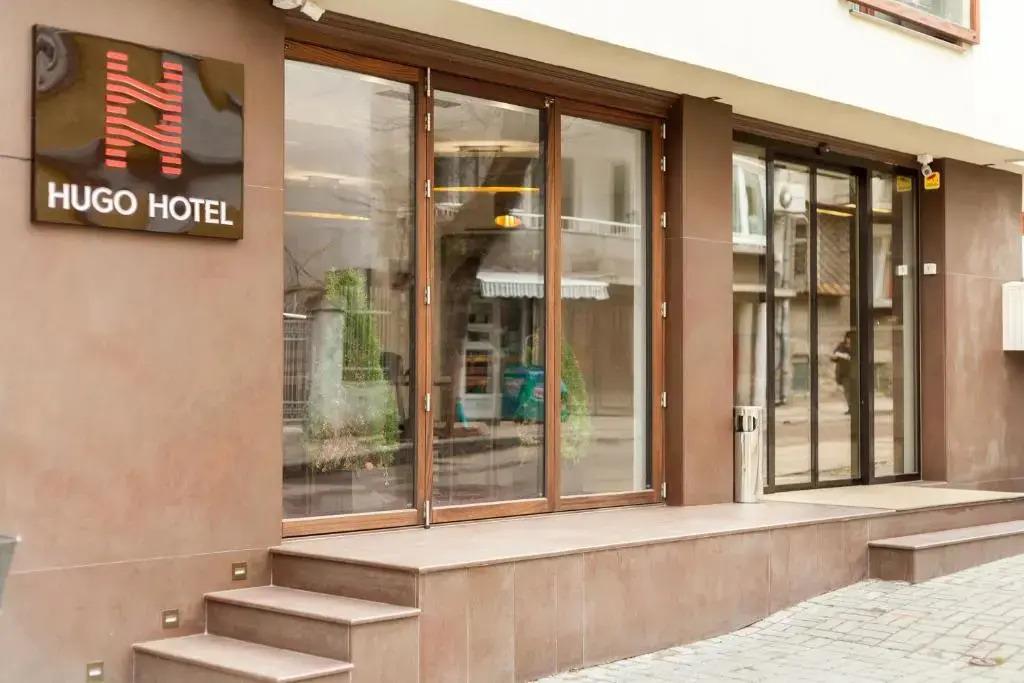 Hugo hotel 3*