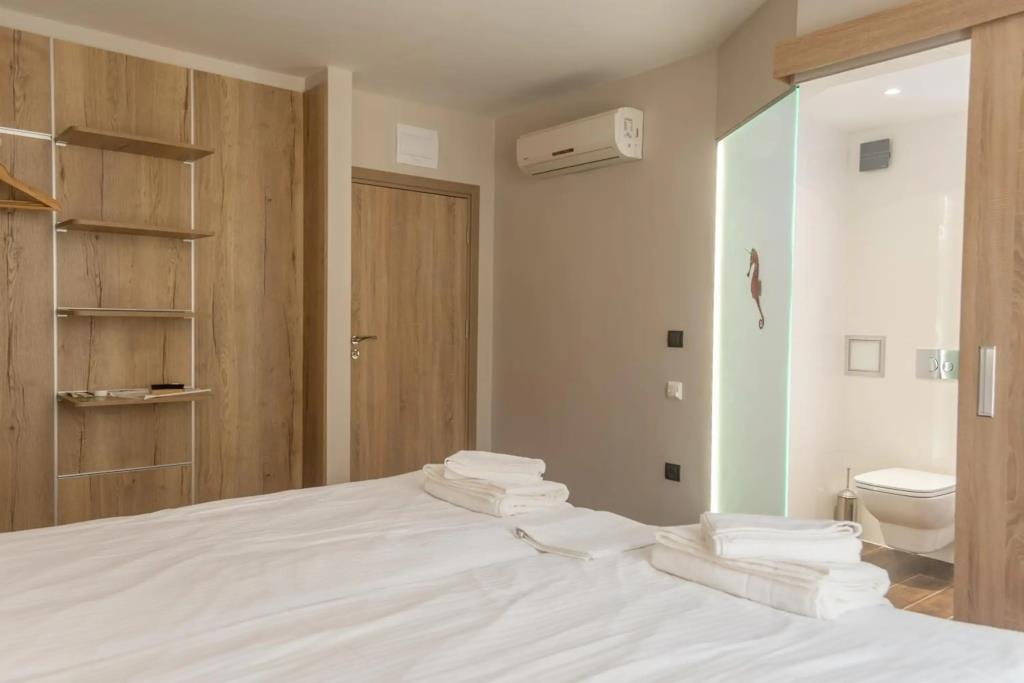 Hugo hotel 3*
