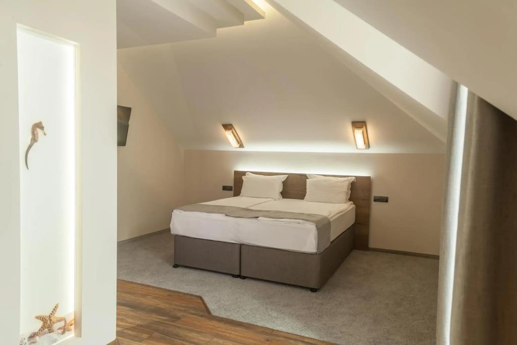 Hugo hotel 3*