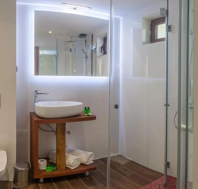 Hugo hotel 3*