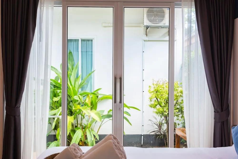 The Seaton House Phuket 3*