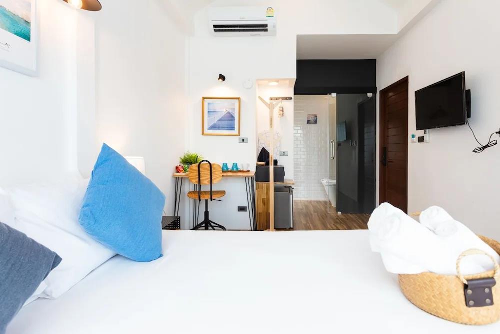 The Seaton House Phuket 3*