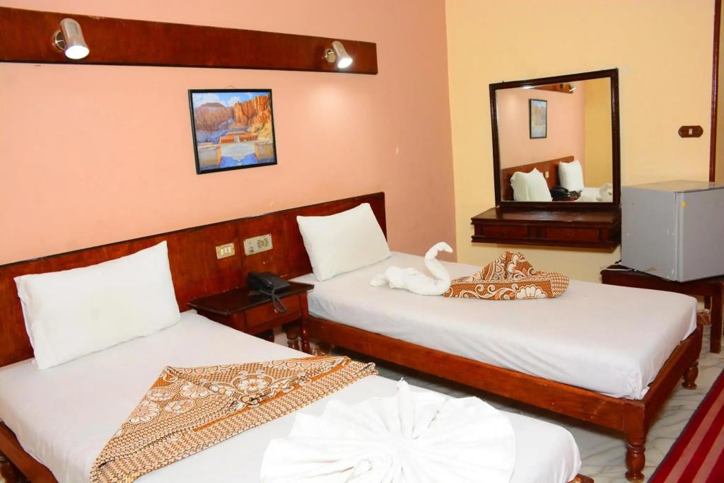 hotel shady 3*