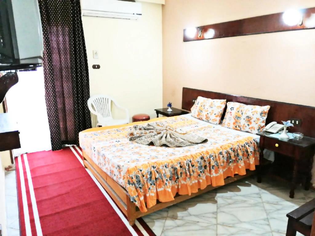 hotel shady 3*