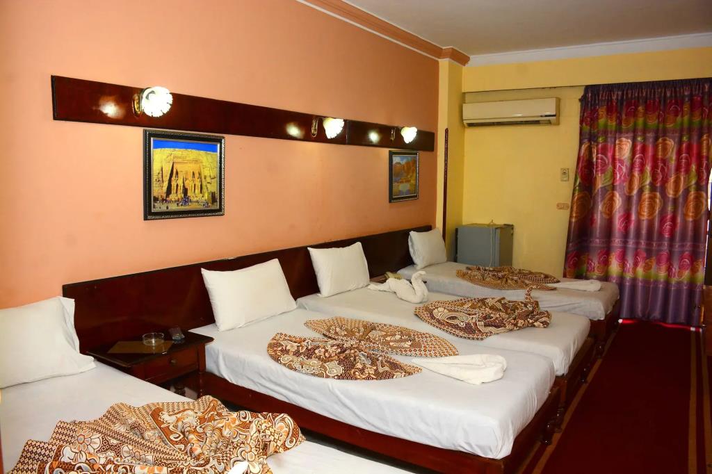 hotel shady 3*