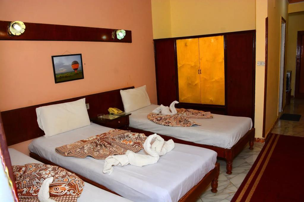 hotel shady 3*