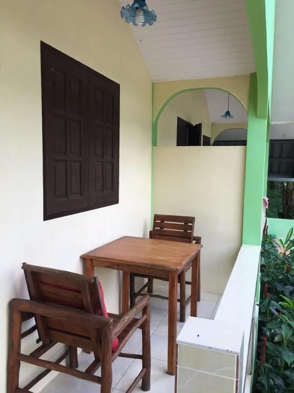 Tara Resort Samui 2*