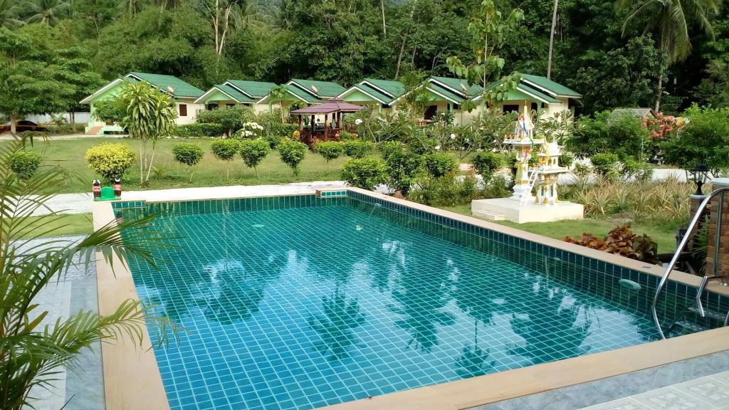 Tara Resort Samui 2*