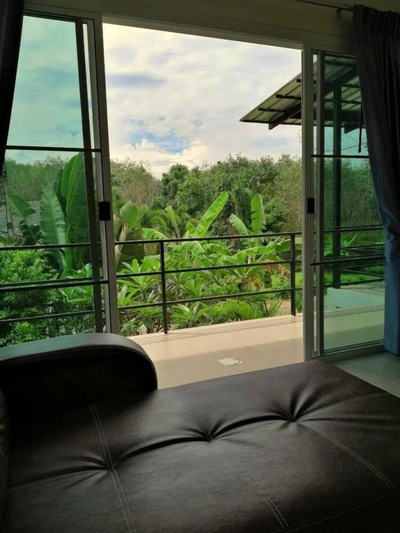 Twin Villa 0*