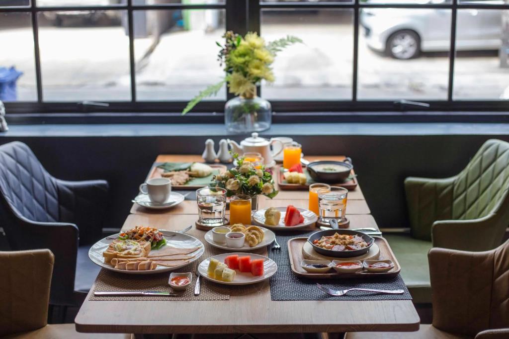 Ratchada Boutique Hotel 4*