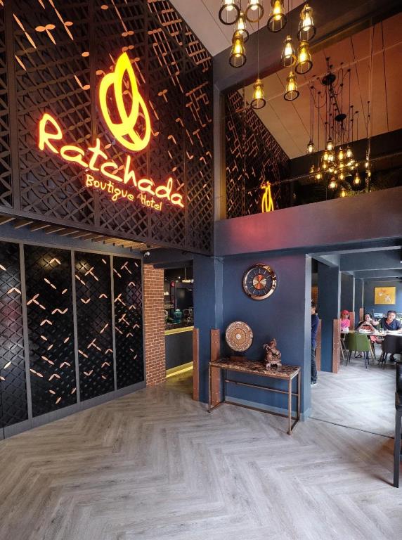 Ratchada Boutique Hotel 4*