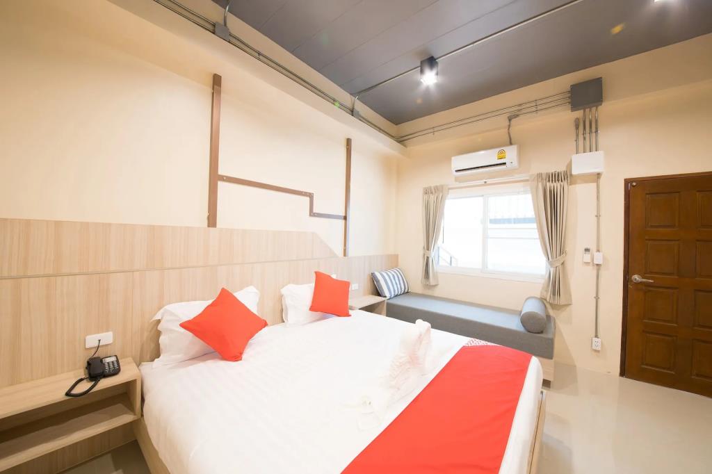 The Way Patong Hotel 3*