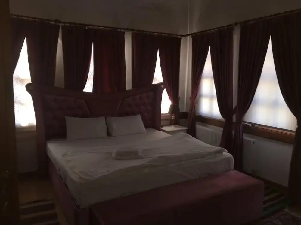 Kuscu Han Otel 0*