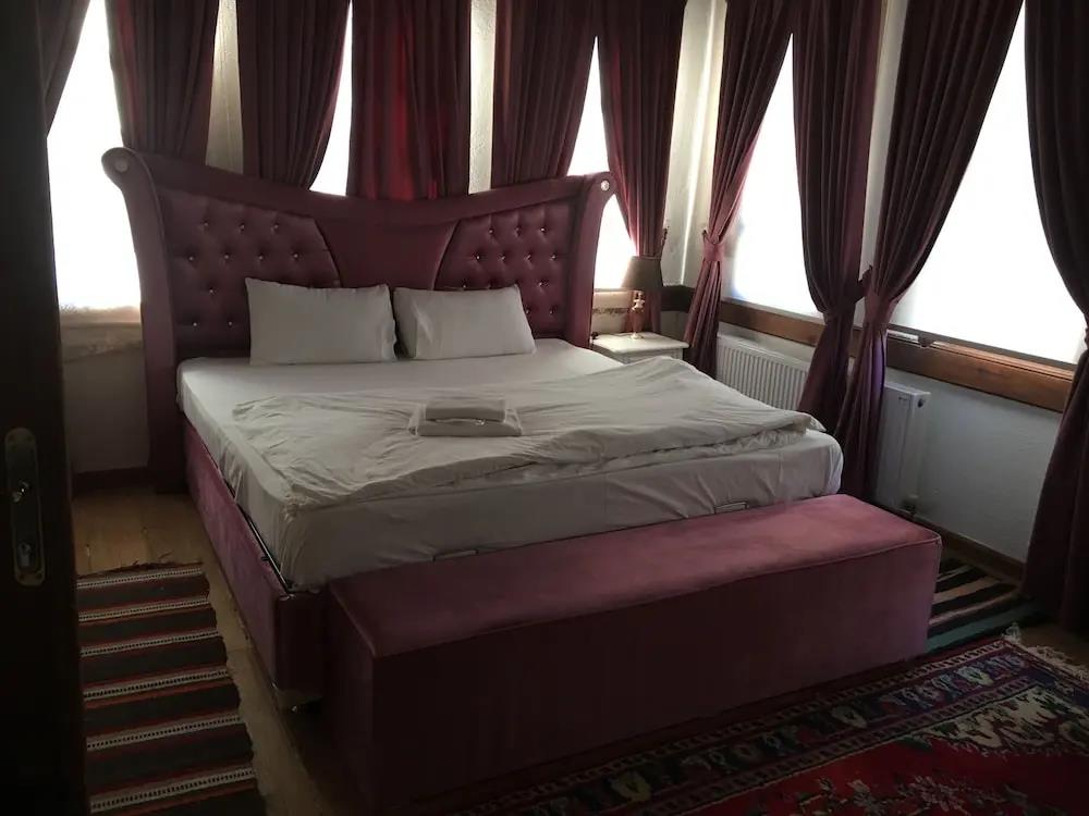 Kuscu Han Otel 0*
