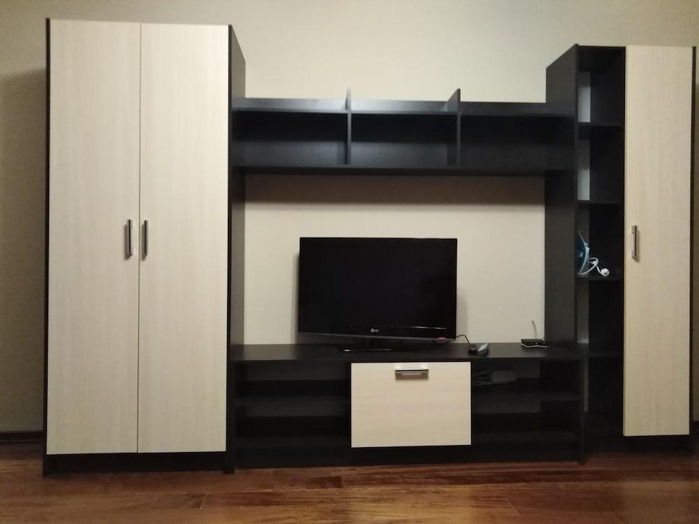 Apartlux Zatsepa 0*