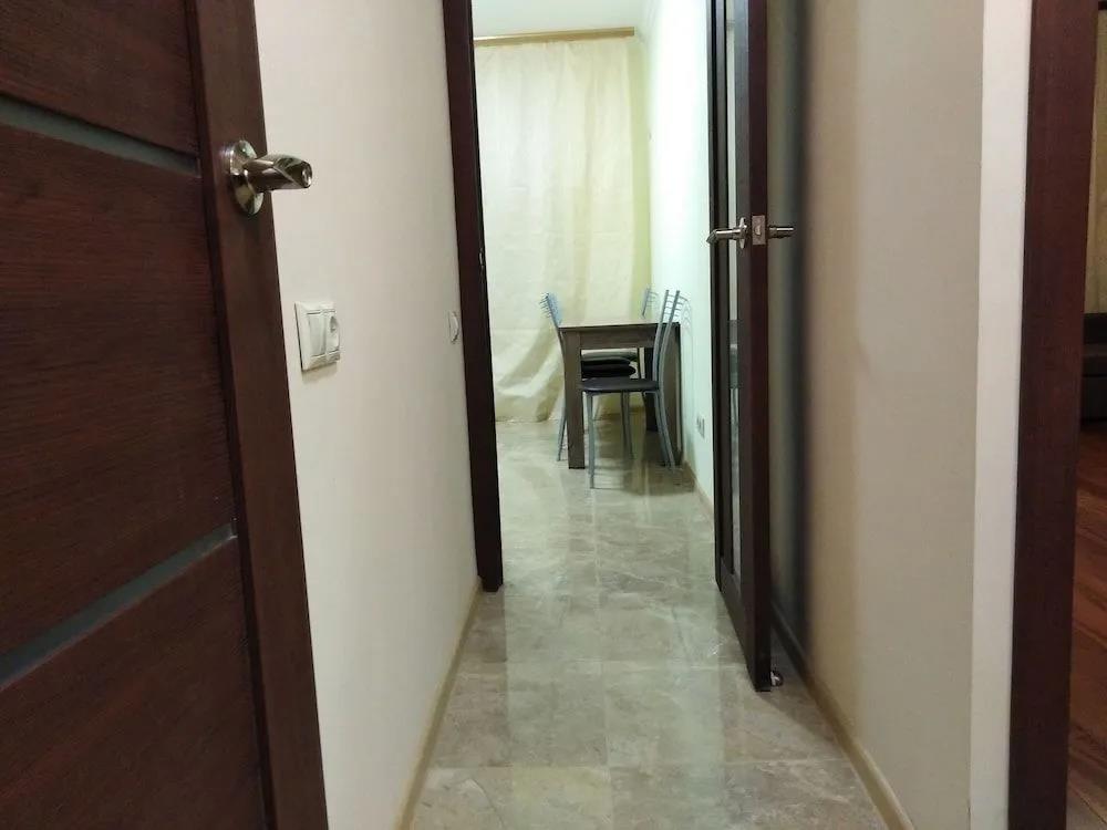 Apartlux Zatsepa 0*