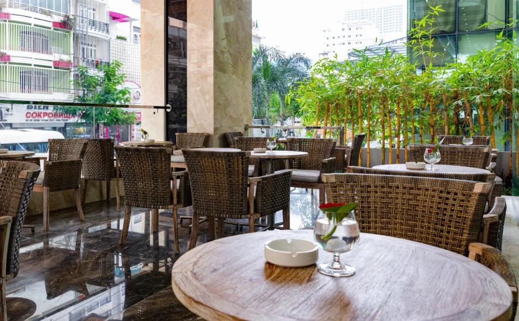 Art Nest Hotel Nha Trang 5*