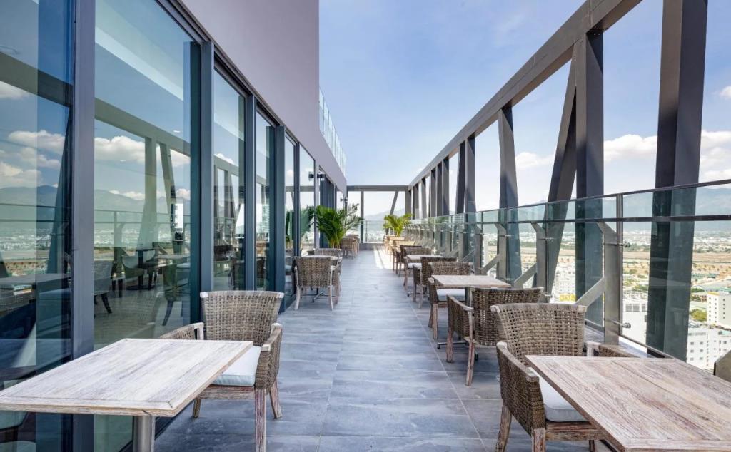 Art Nest Hotel Nha Trang 5*