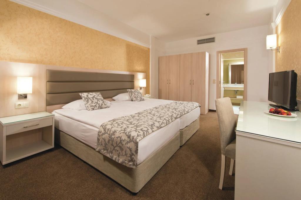Dreams Sunny Beach Resort & Spa Premium All Inclusive 5*