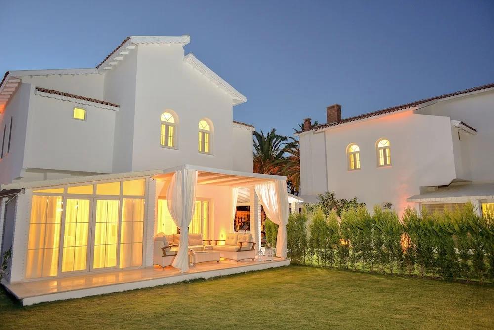 Villa Blanche Otel 0*