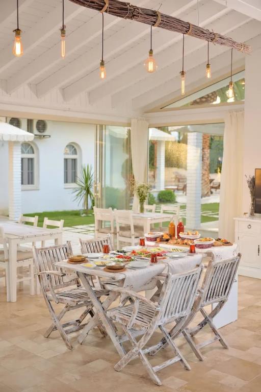 Villa Blanche Otel 0*