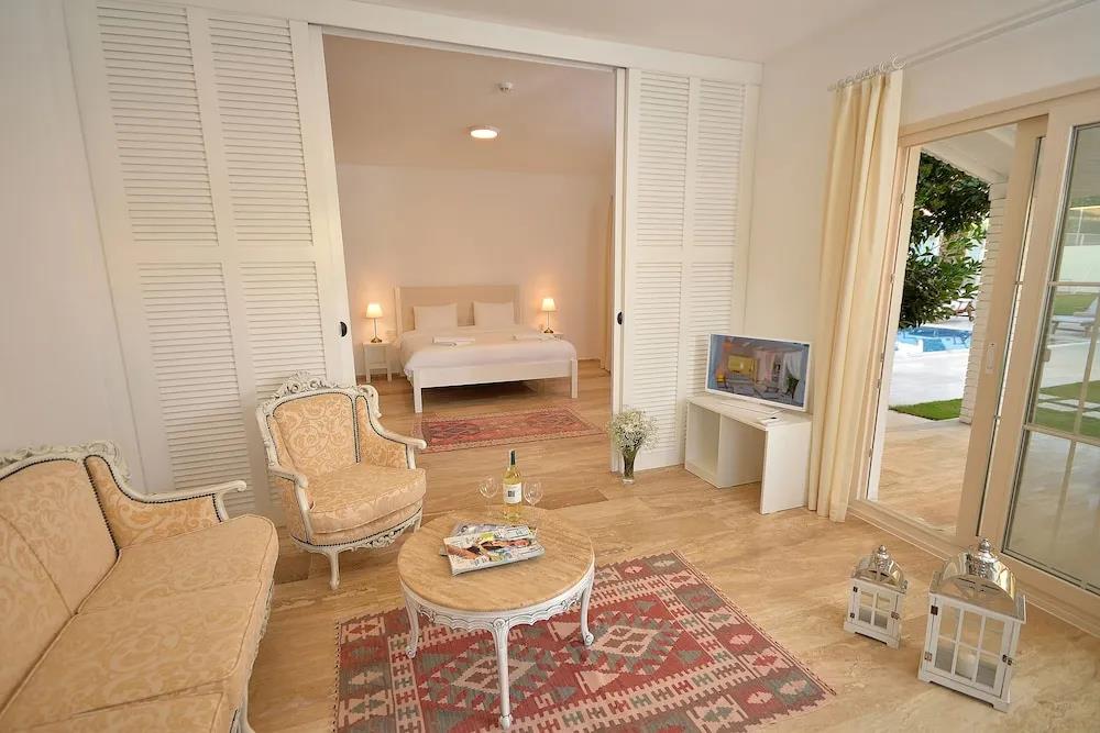 Villa Blanche Otel 0*