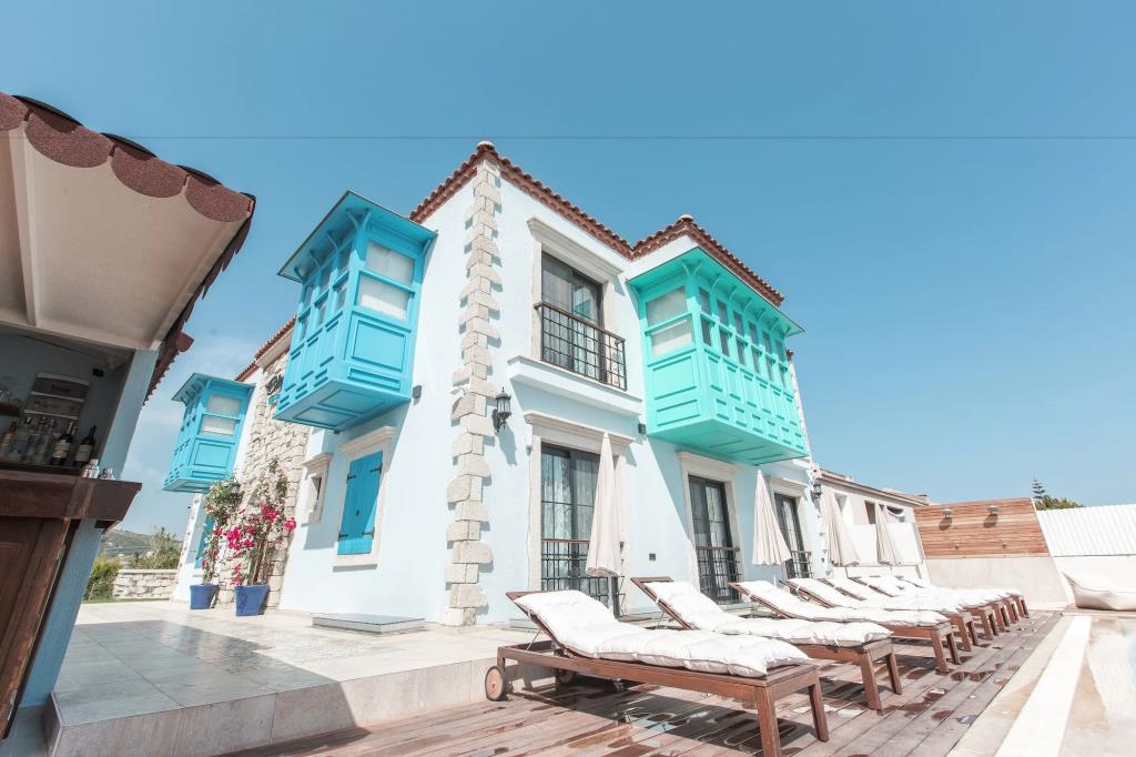 Bellezza Alacati 0*