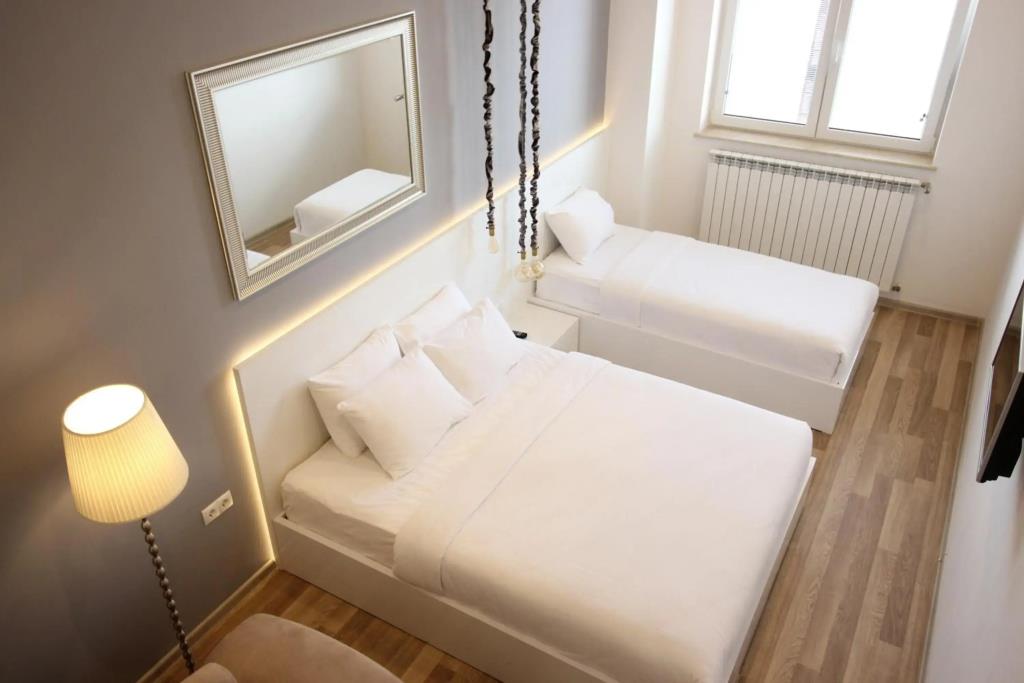Super Luxury Apartments 0*