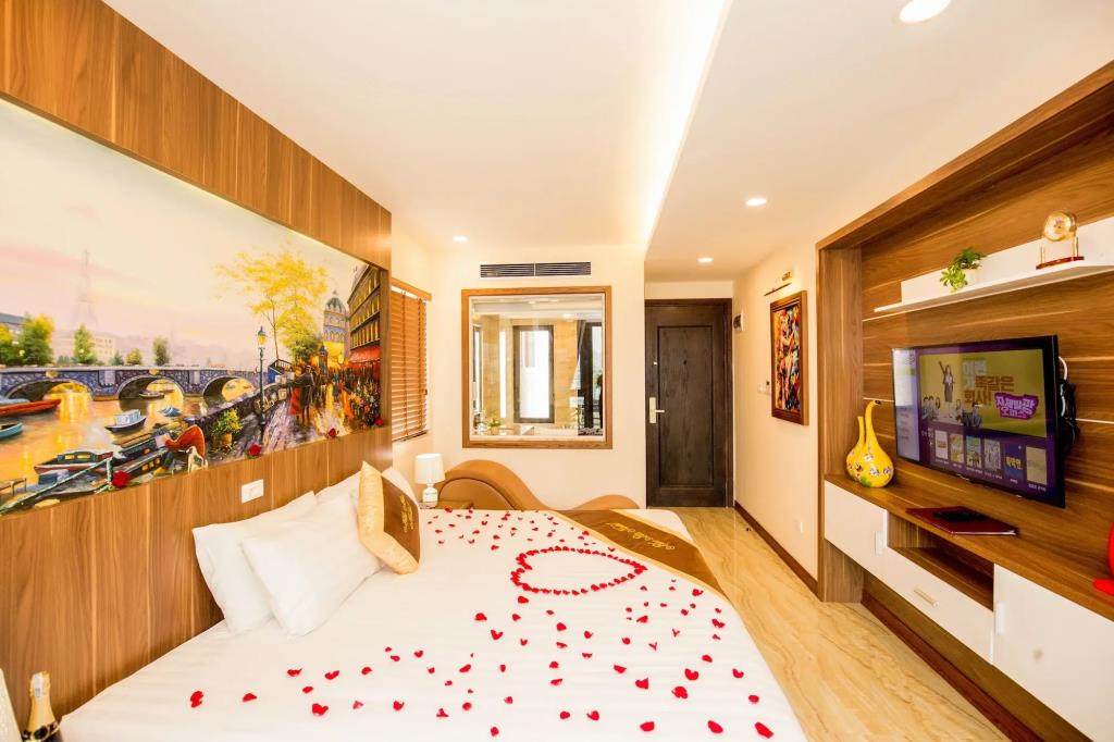 Brilliant Me Tri Hotel & Spa 3*