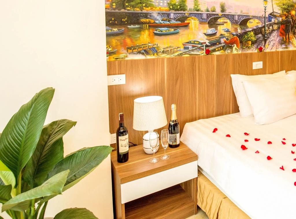 Brilliant Me Tri Hotel & Spa 3*