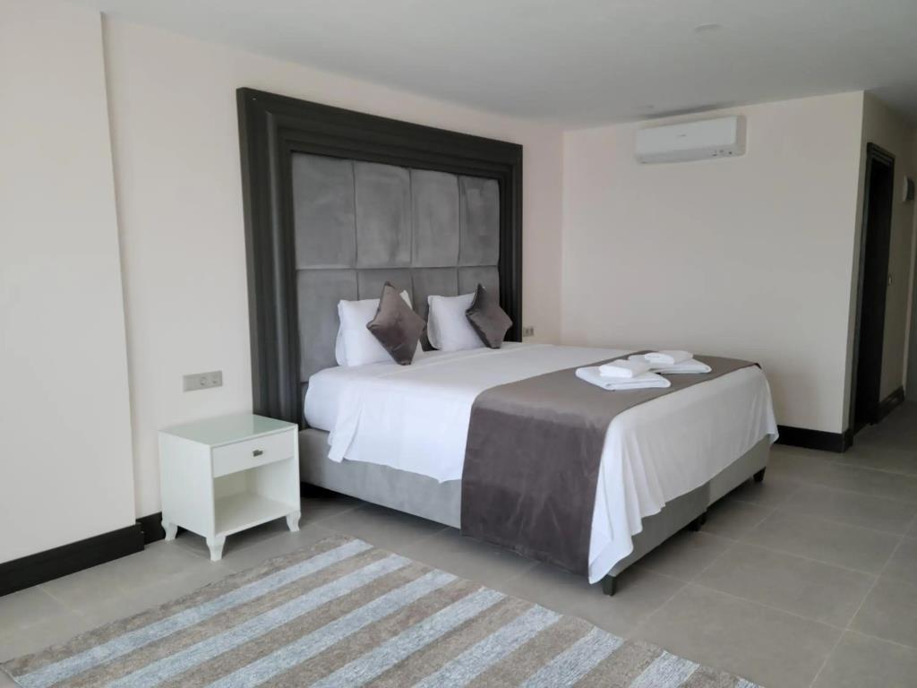 Mediteran Hotel 0*