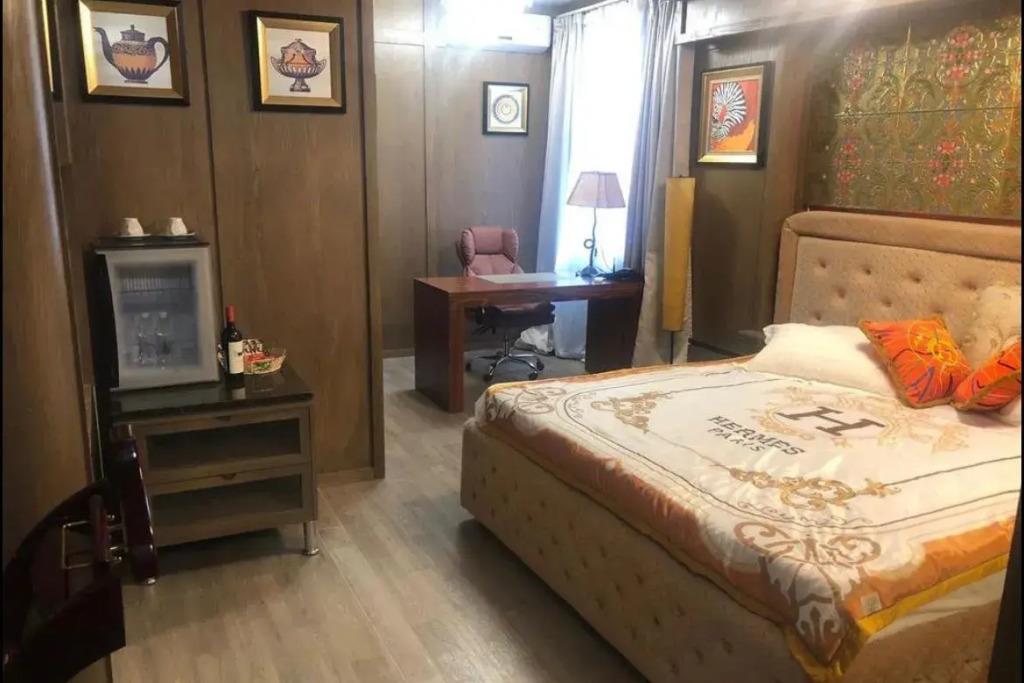 INCITY Hotel 3*
