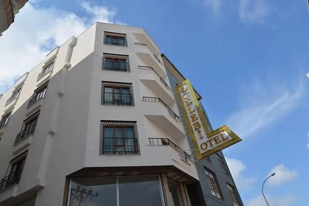 Hasan Celebi Otel 3*