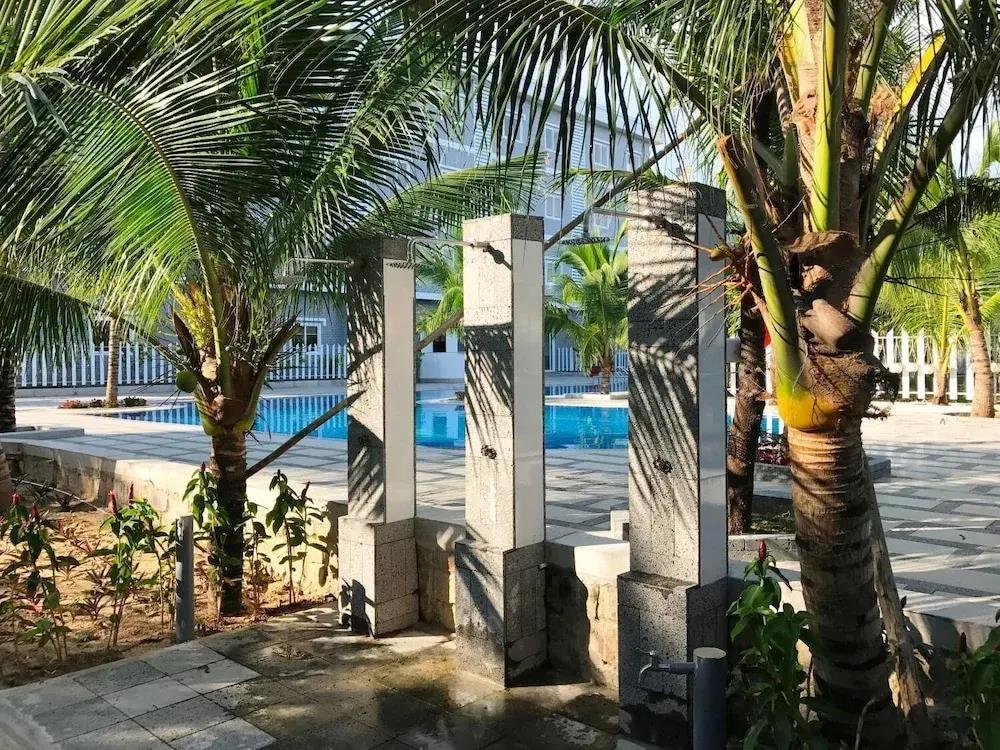Oceanward Hotels & Resorts 3*