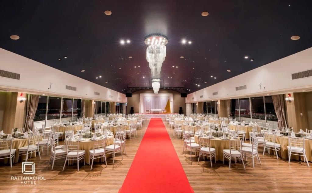 Rattanachol Hotel 4*