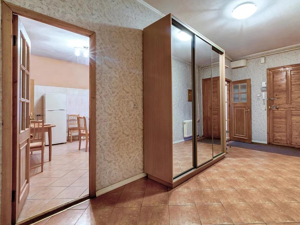 Friends apartment on Nevsky 112 0*