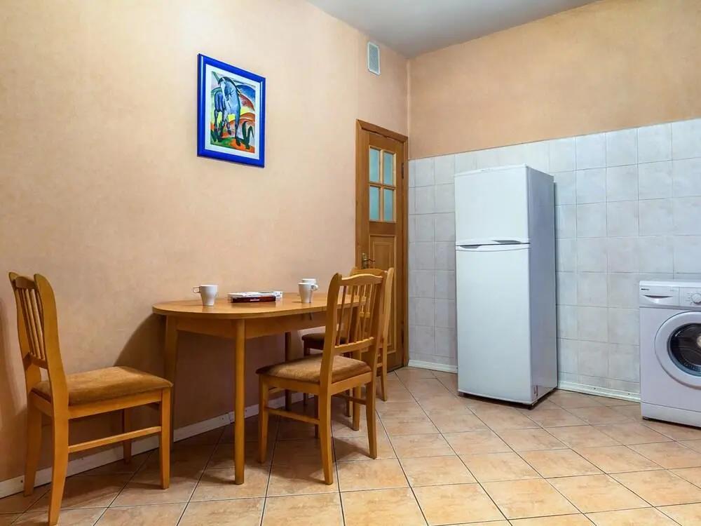 Friends apartment on Nevsky 112 0*