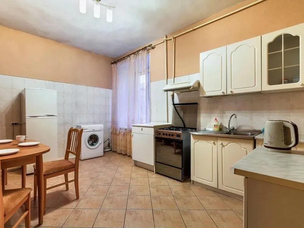 Friends apartment on Nevsky 112 0*