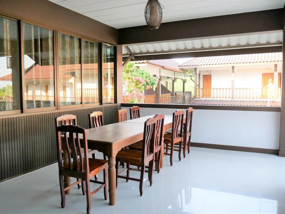 Pattana Resort 2*