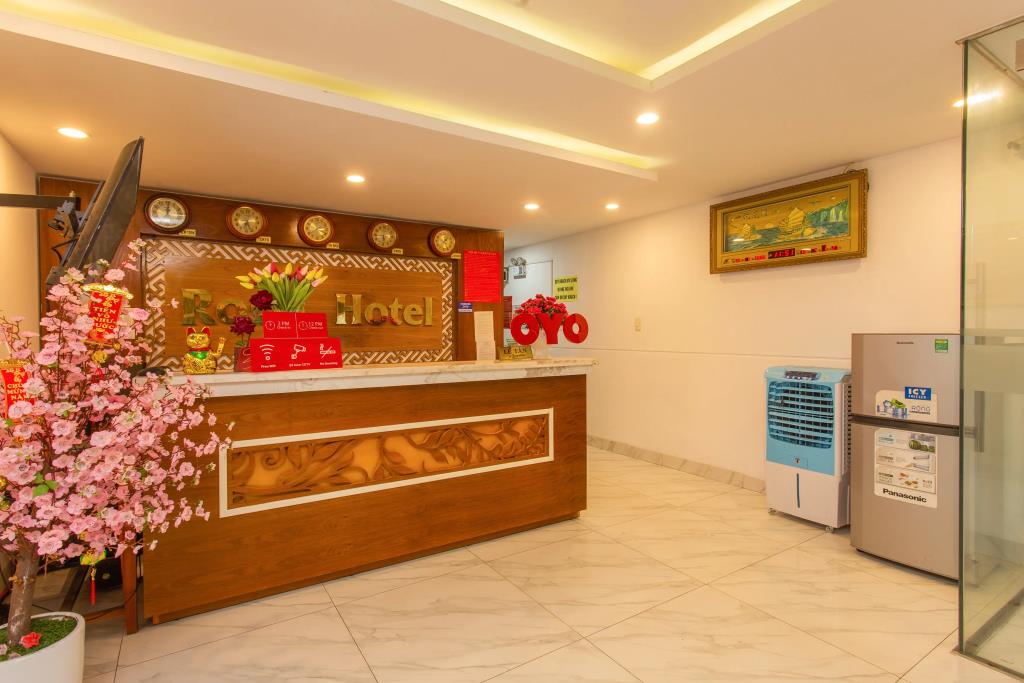 Rose Hotel 2*
