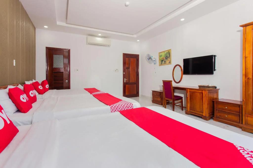 Rose Hotel 2*