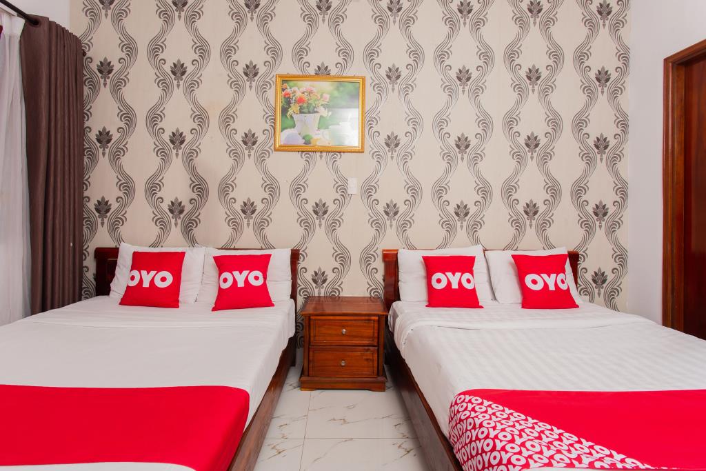 Rose Hotel 2*