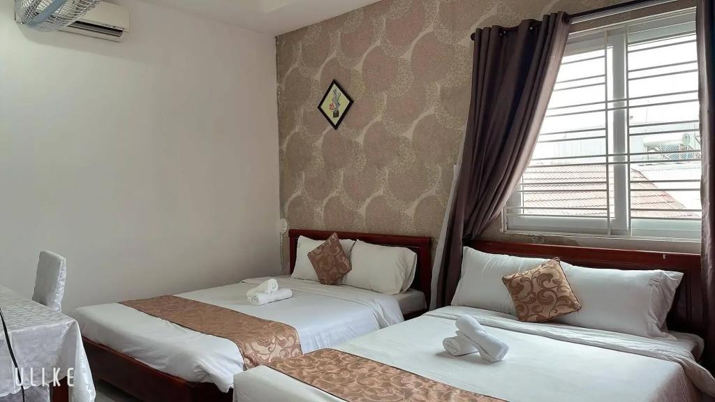 Rose Hotel 2*