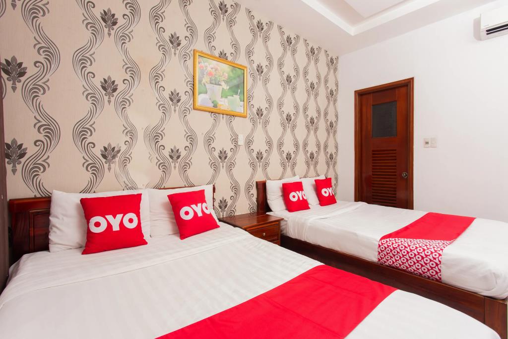 Rose Hotel 2*